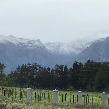 Raithby Winelands Historical Cottage Екстер'єр фото