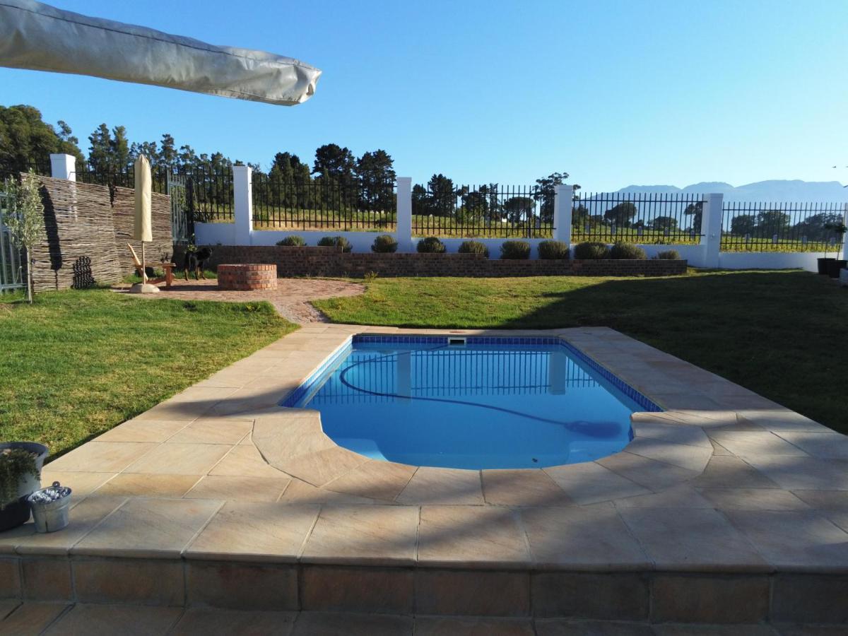 Raithby Winelands Historical Cottage Екстер'єр фото