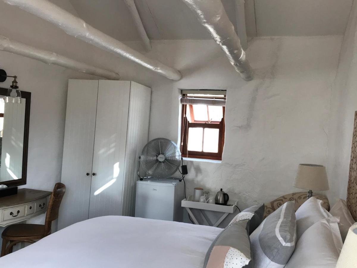 Raithby Winelands Historical Cottage Екстер'єр фото