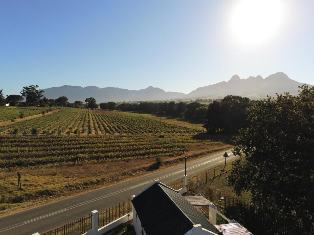 Raithby Winelands Historical Cottage Екстер'єр фото