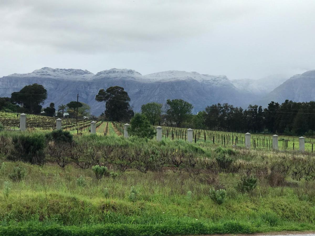 Raithby Winelands Historical Cottage Екстер'єр фото