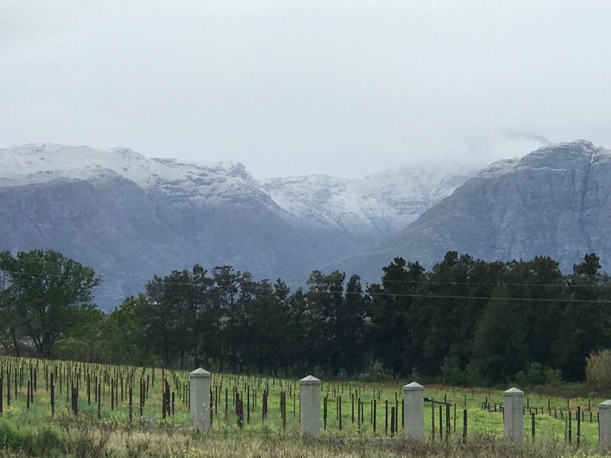 Raithby Winelands Historical Cottage Екстер'єр фото